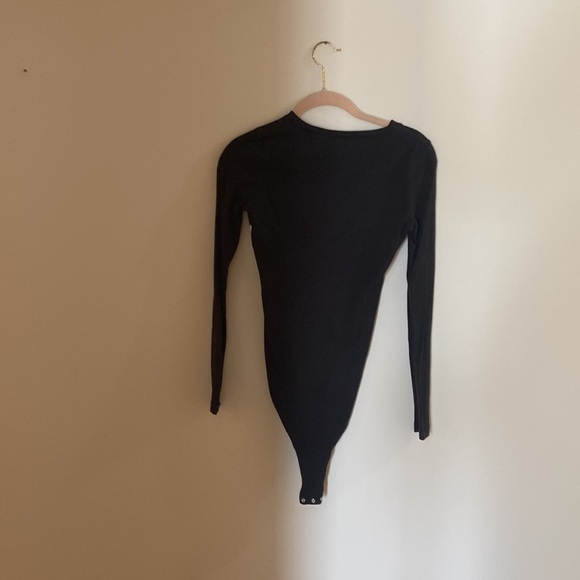 Adidas body suit. Classic. Never worn - Picture 2 of 2